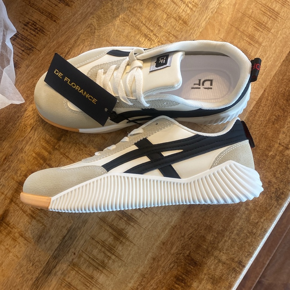 Deflorance women’s athletic shoes
